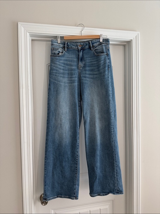 Altar'd State Denim - Altar'd State Straight Leg Jeans